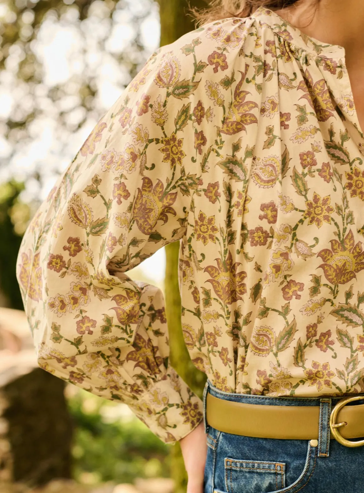 Blouse Tea