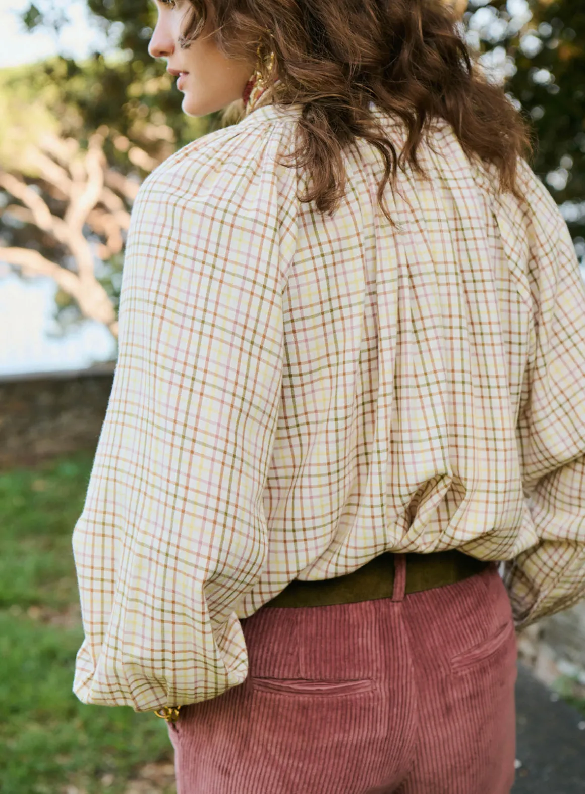 Blouse Tea